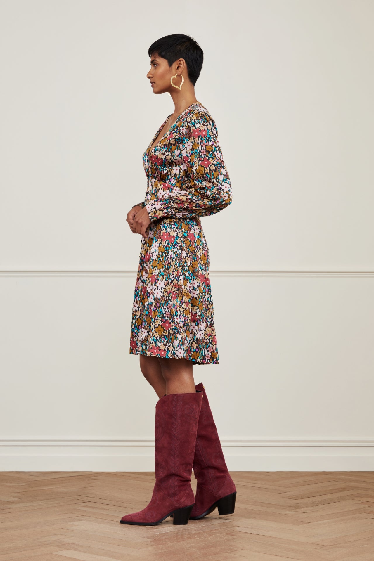Lynn Short Cato Dress | Black/Ra Ra Raspberr