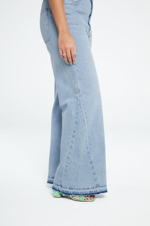 Bonnie Wide Leg | Light Wash
