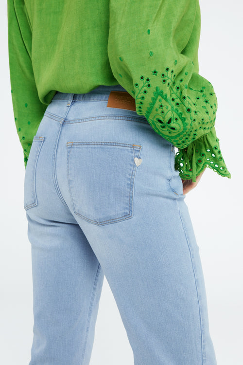 Lizzy Cropped Flare | Light Wash
