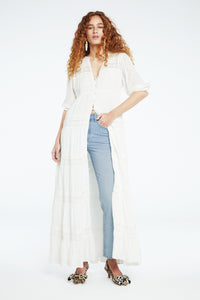 Lola Straight Leg | Light Wash