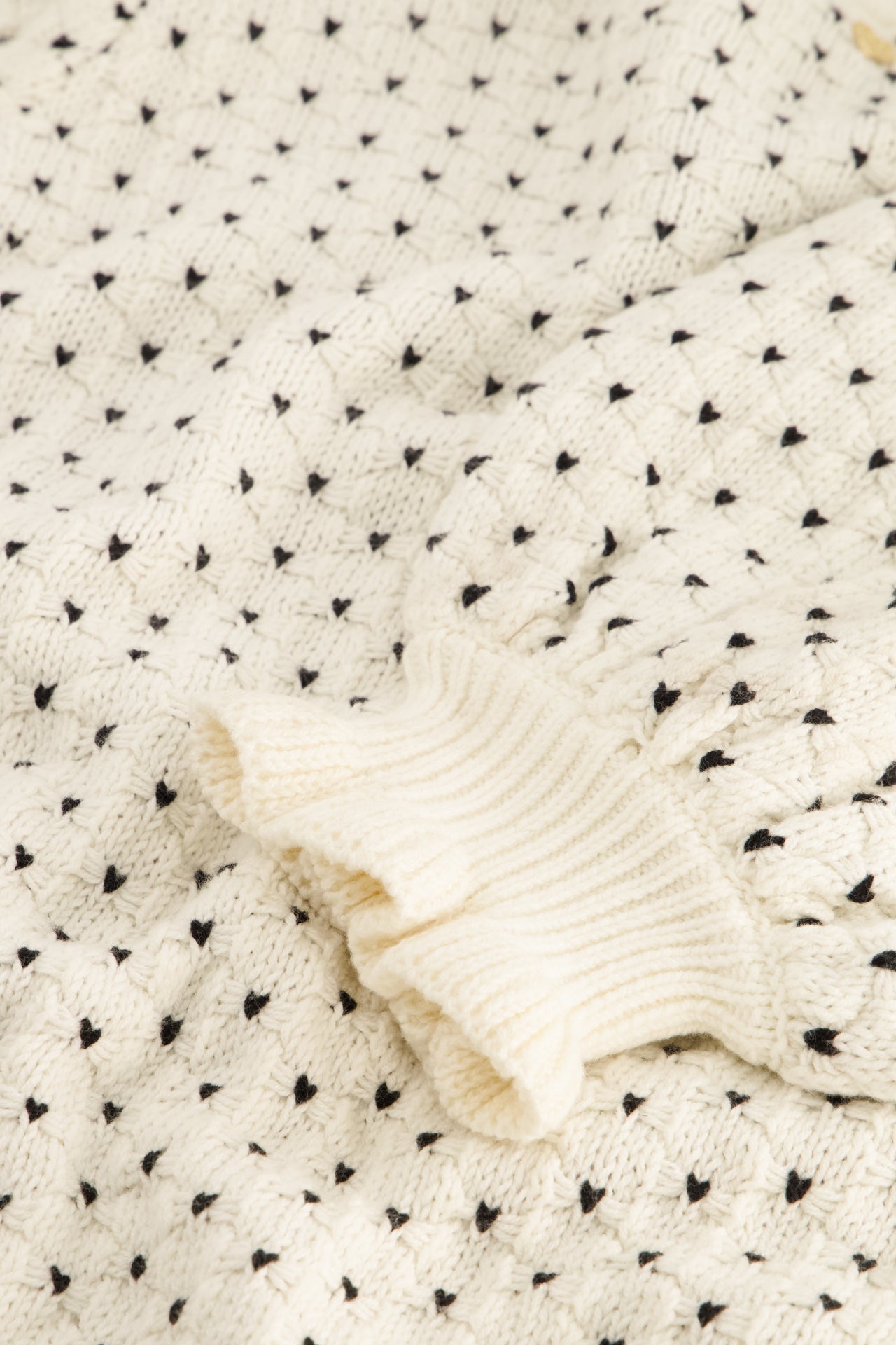 Love  Pullover | Cream White/Black