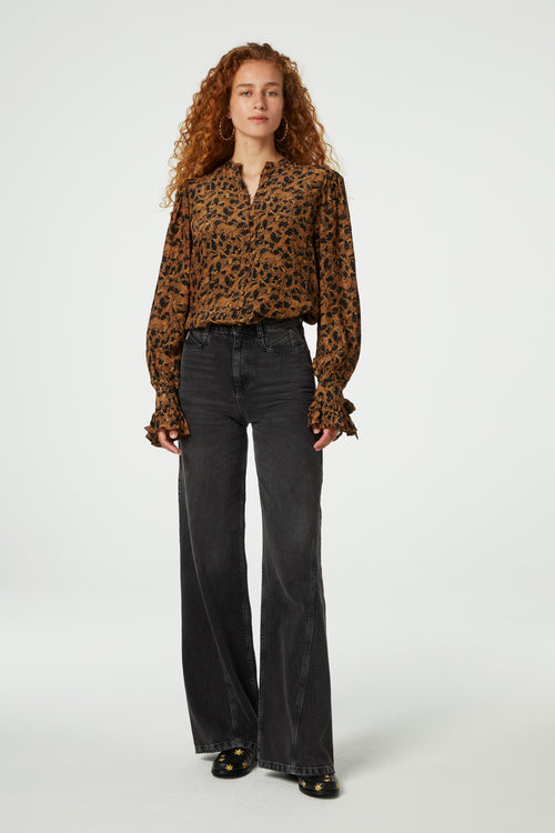 Kylie Blouse | Toffee/Black