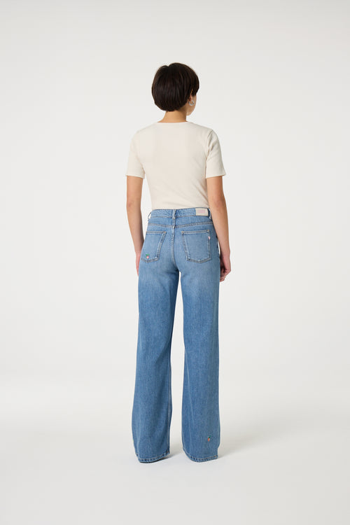 Tanja T-shirt | Cosy White